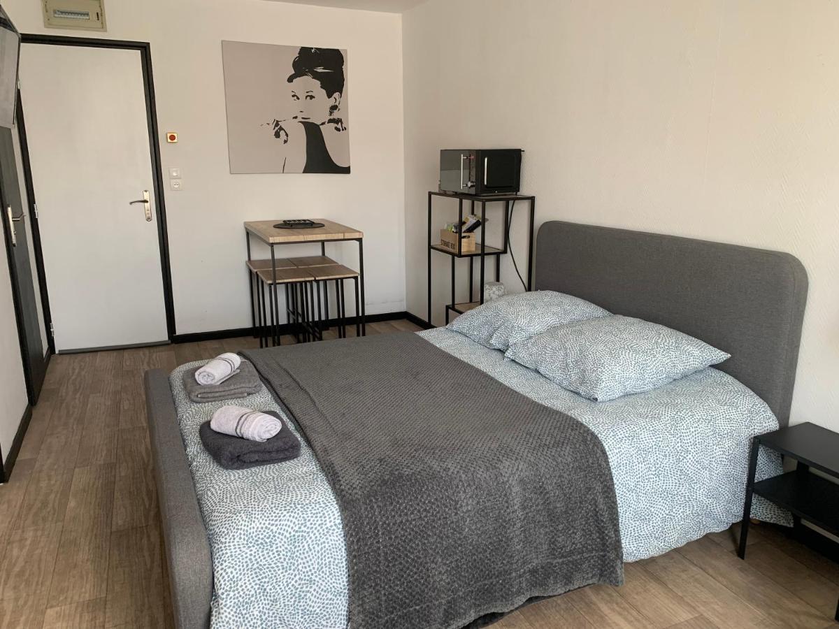 Pyrene Holidays - Residence La Fontaine - Studios Cozy A 10Mn A Pied Des Thermes Bagneres-de-Bigorre Exterior photo